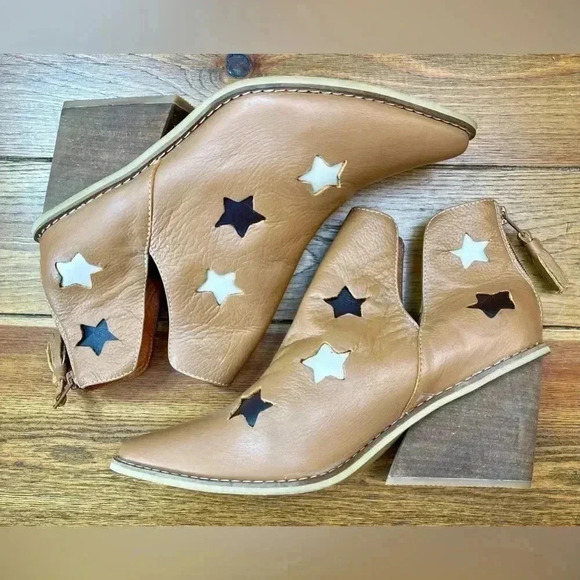 Silvia Cobos | Shoot for the Moon | Honey | Cowboy Cowgirl Boots 7 - Picture 2 of 6